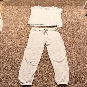 Barefoot Dreams women’s  jogger set in Light Gray